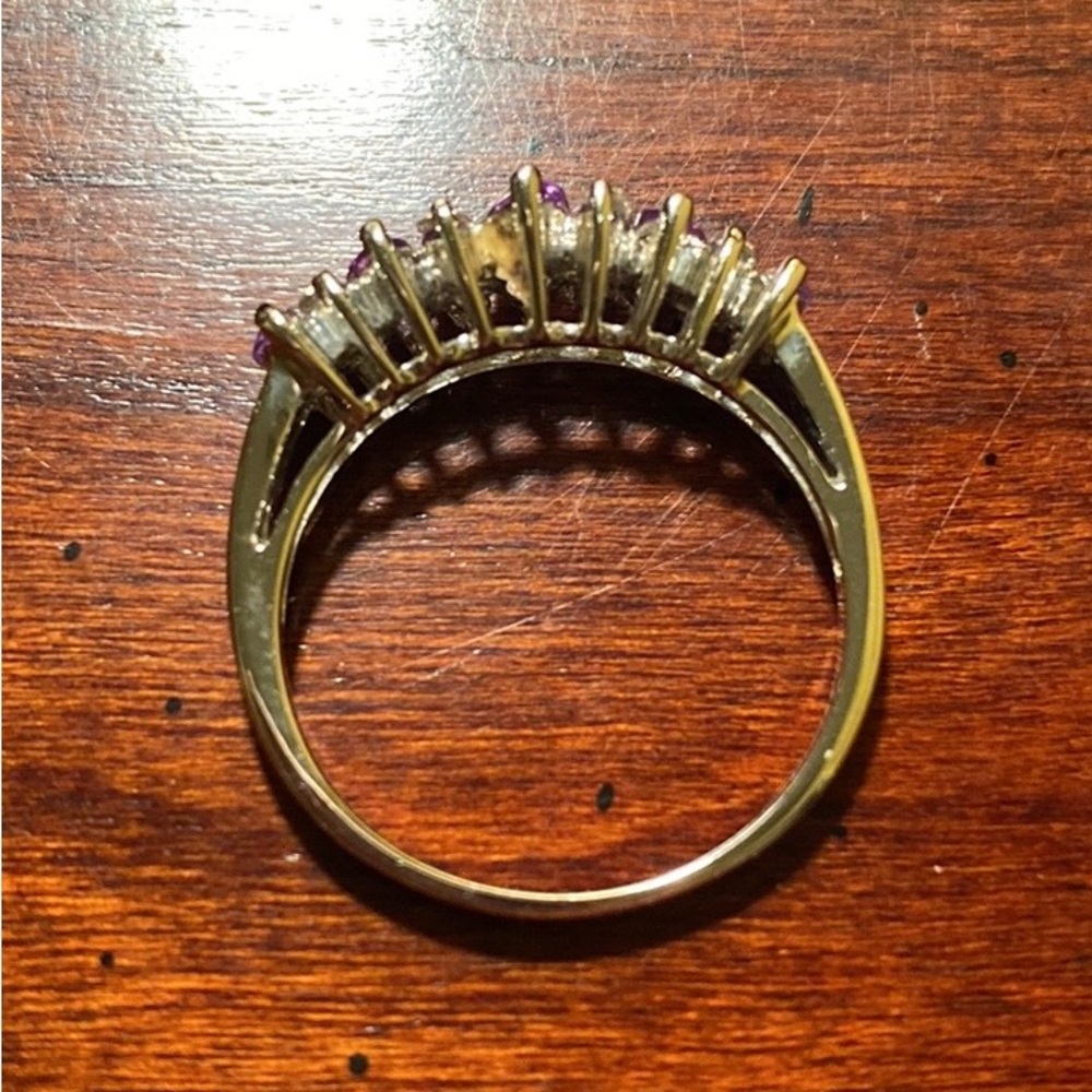 Amethyst and Diamonds ring size 8 - Picture 10 of 10